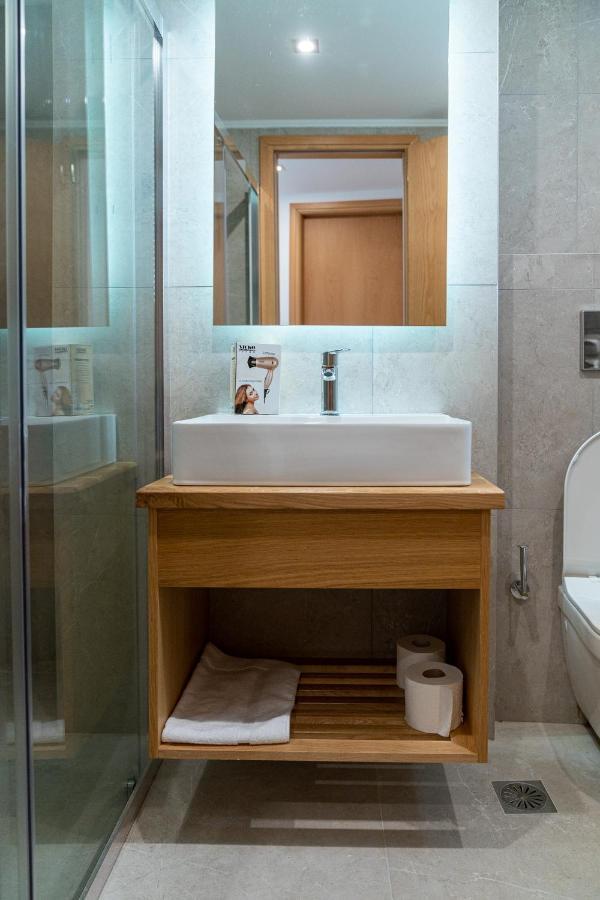 Quince Center * Heraklion (Crete)